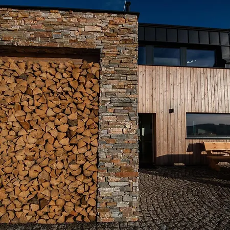 Bukacka Chalet